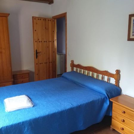 Casas Rurales La Tobica Yeste Chambre photo