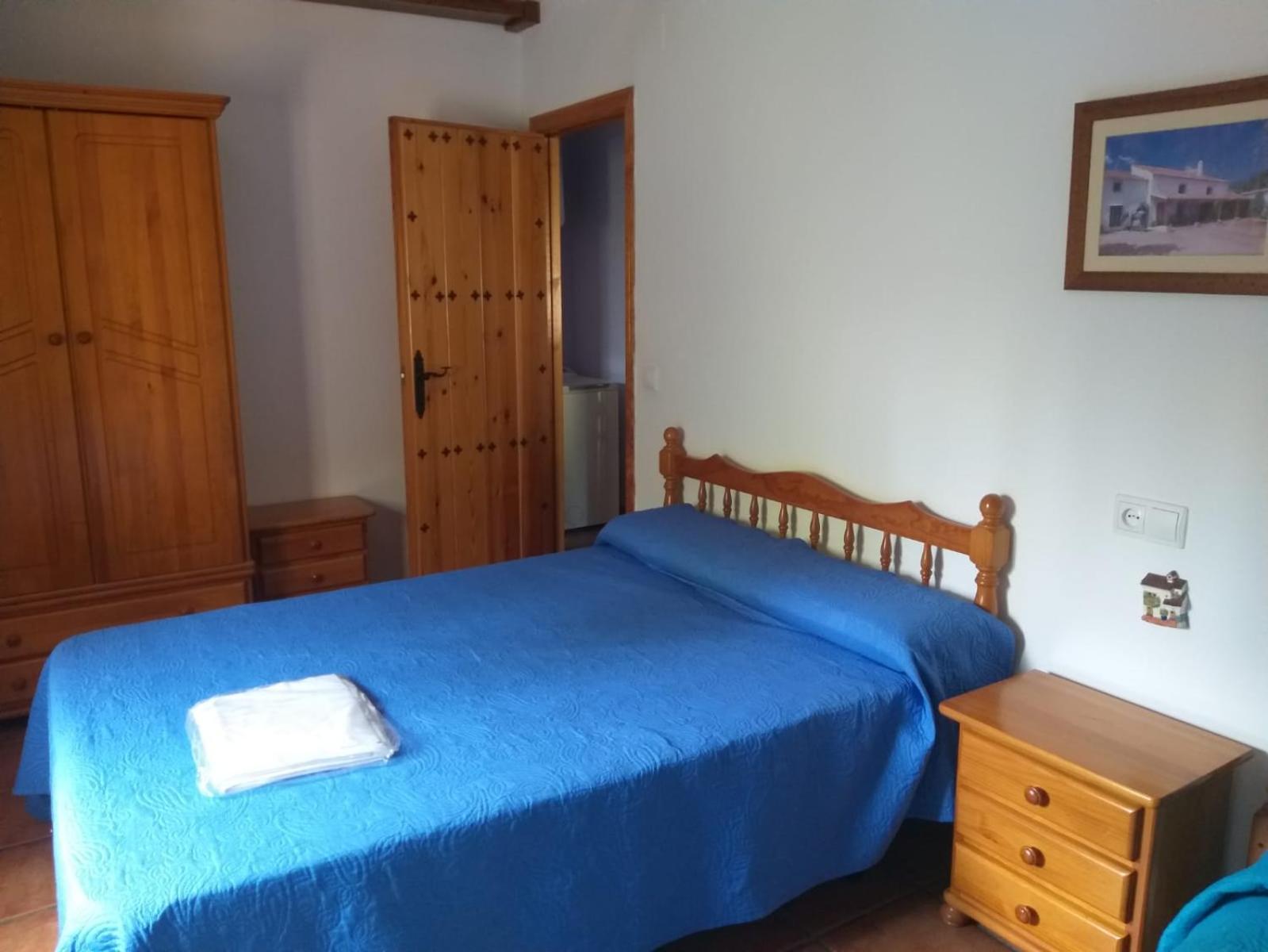 Casas Rurales La Tobica Yeste Chambre photo